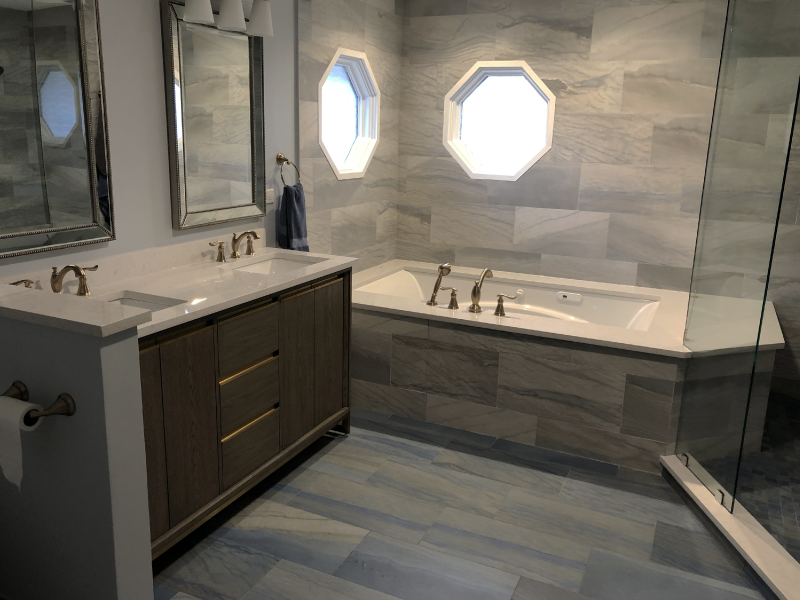 Residential Bathroom Design with Gray Wooden Tile