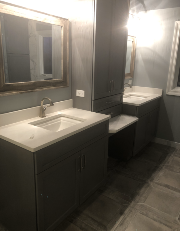 Transitional Bathroom Vanity with Gray Color Scheme